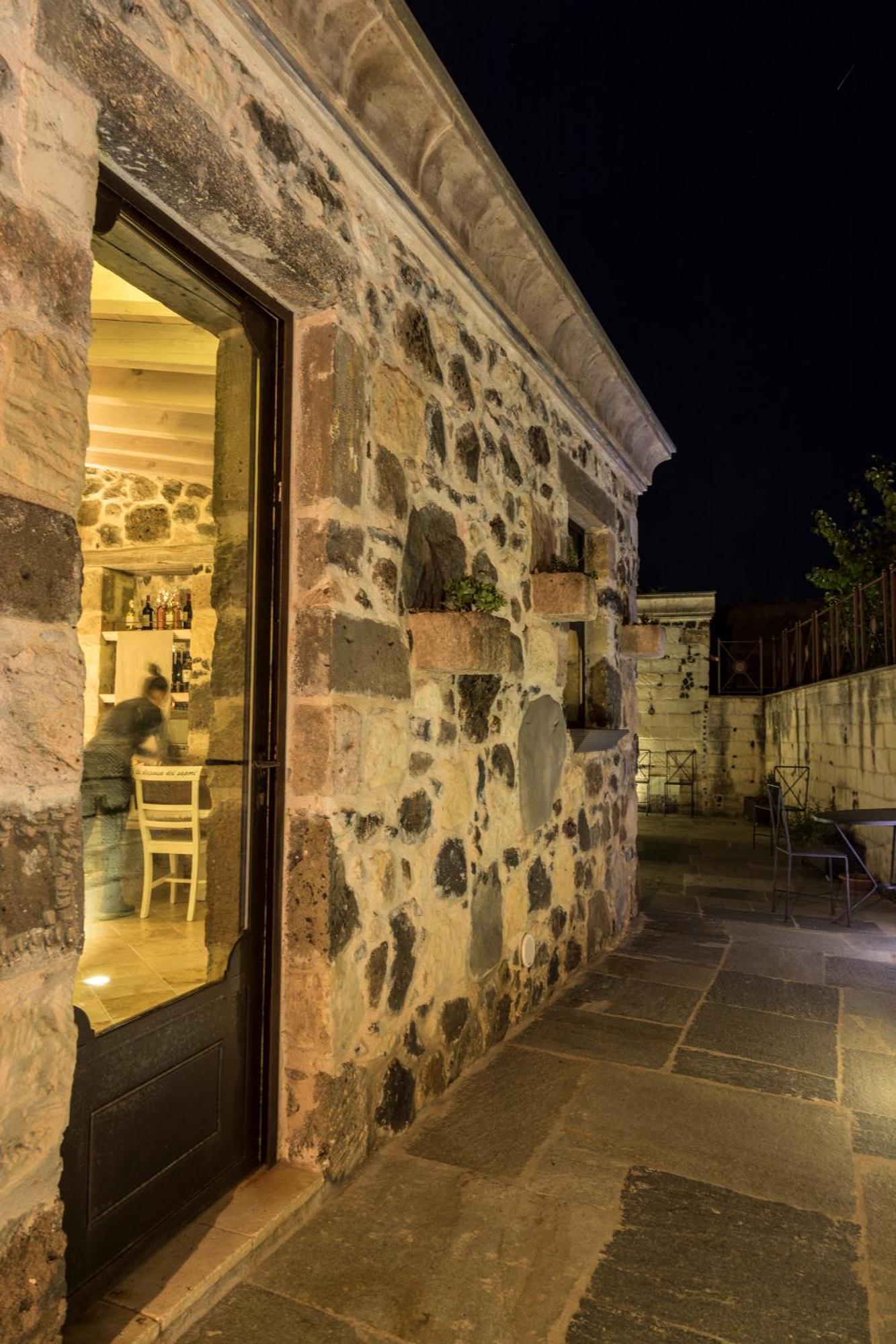 Il Cortiletto Hotel Maison Tresnuraghes Exterior foto